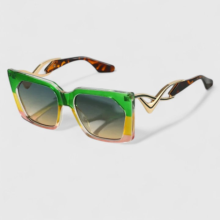 Emma & Rose Cape Town Oaklynne stylish sunglasses with turtle shell frames, trendy and fashionable eyewear for women.