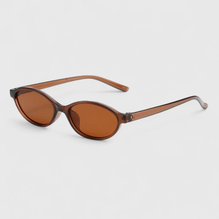 Emma & Rose Cape Town Grayslyn sophisticated sunglasses with stylish frames and dark tinted lenses.