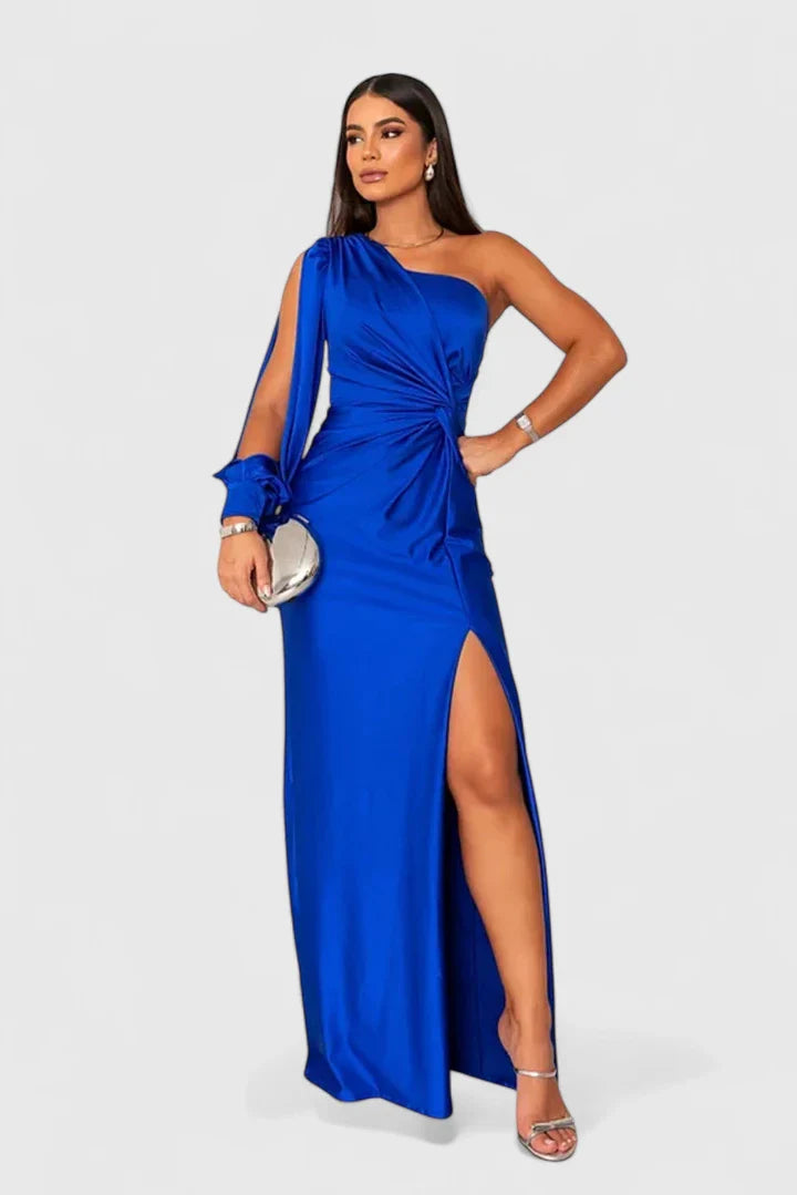 Turquoise Alionessah™ elegant maxi dress by Emma & Rose Cape Town, lightweight flowy fabric with a fitted bodice and full-length skirt.