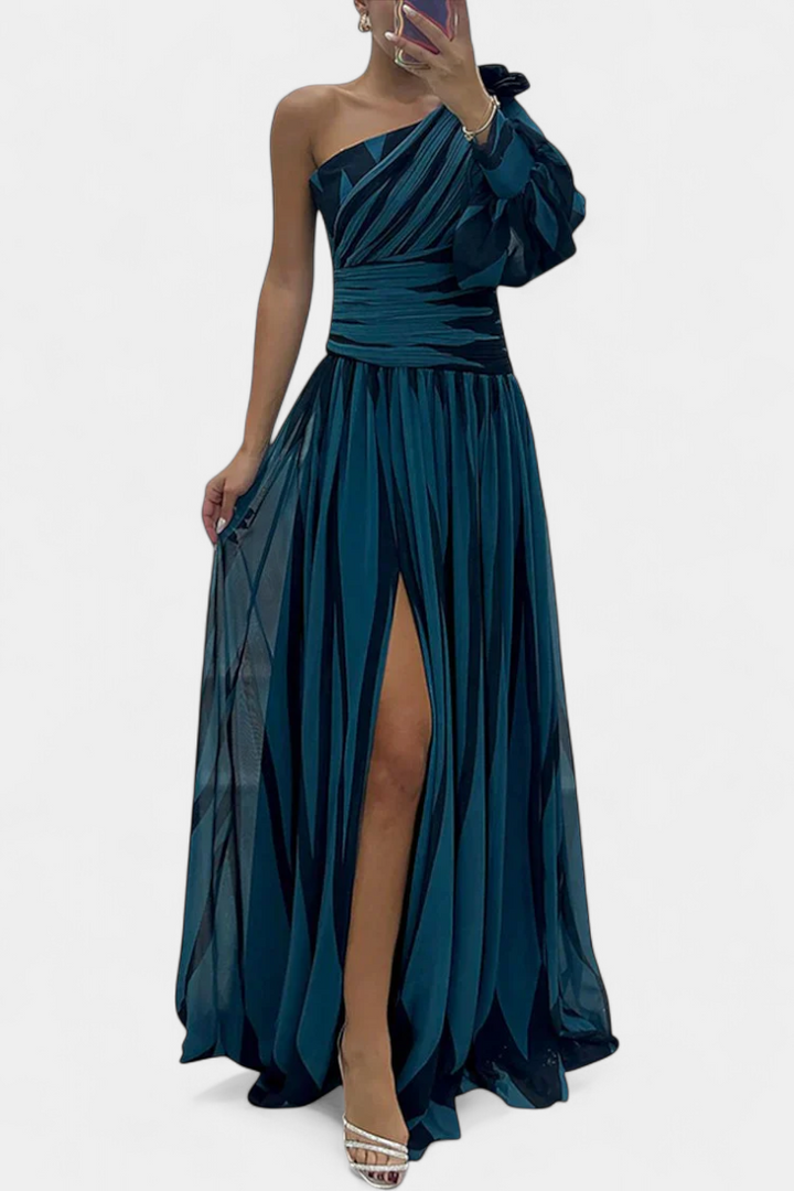 Emma & Rose Cape Town Aubryzah Maxi Dress for wedding guests, elegant white sophisticated maxi dress with flowing fabric.
