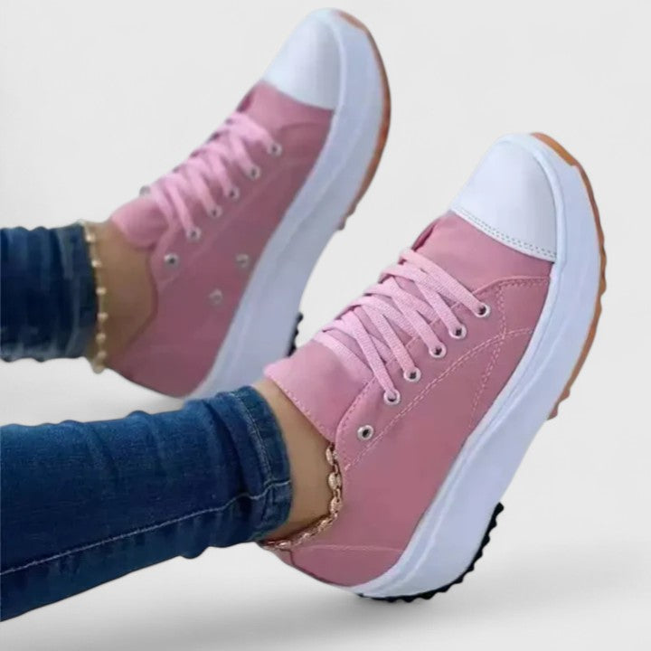 Kelly™  |  Comfortable Sneakers
