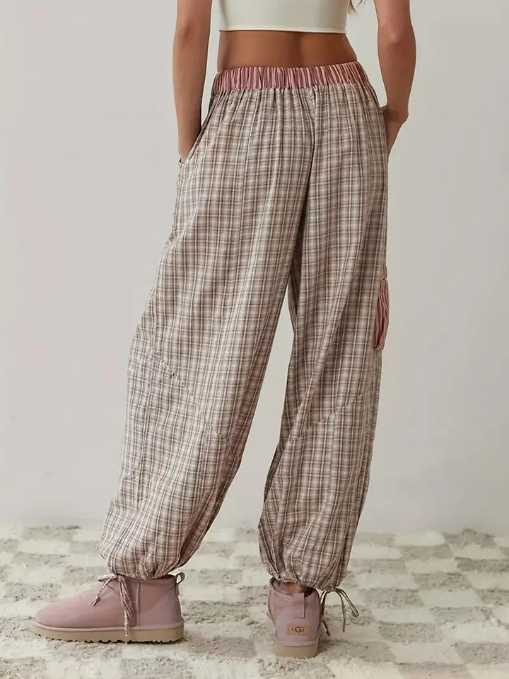 Pink women's lounge set by Emma & Rose Cape Town featuring a comfortable, relaxed fit and soft fabric for casual wear.