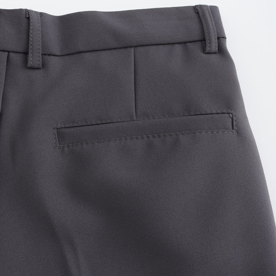 Black Emma & Rose Manhattan Janneke™ Amista stretch pantalon, slim-fit women's trousers with comfortable stretch fabric.