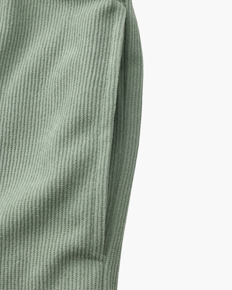 Emma & Rose Manhattan Dean Beachstride Shorts in green, lightweight fabric, casual style perfect for beach or summer wear.