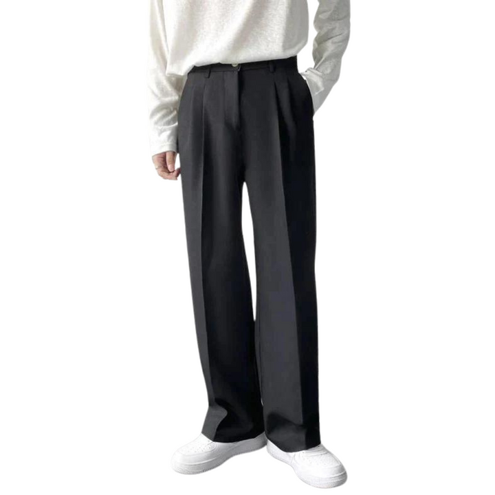Emma & Rose Manhattan Pascal London Pantalon in black, slim-fit trousers with tailored design and classic style.