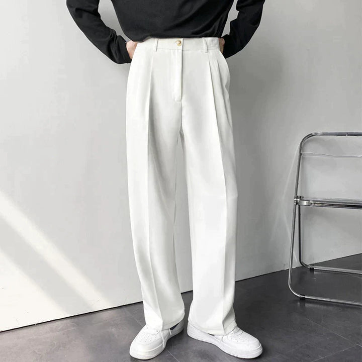 Black Pascal™ London Pantalon by Emma & Rose Manhattan, shown on a model, featuring a tailored design and comfortable fit.