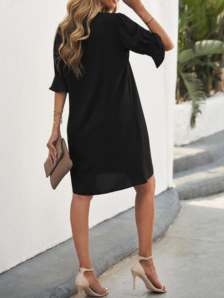Black Midi Autumn Dress with Classic and Elegant Design