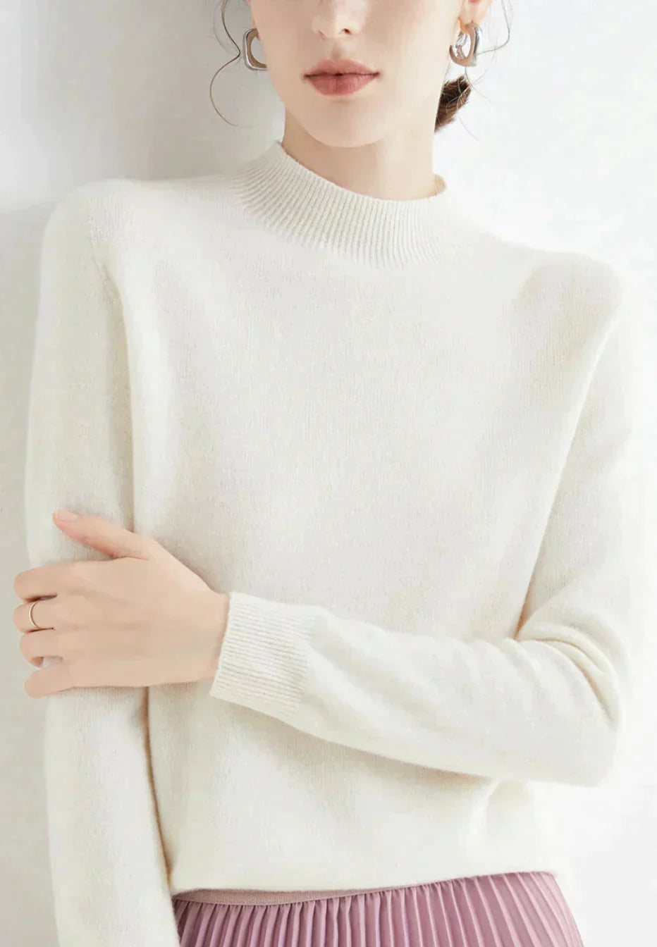 Clara Soft and Elegant Women's Cashmere Sweater, view 3 - Elena Harper