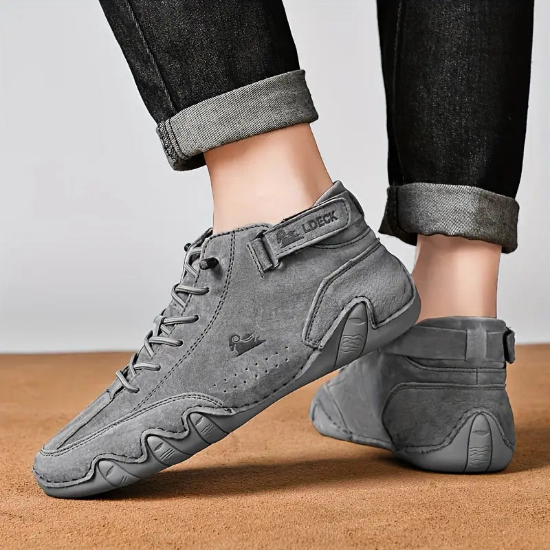 JacobNora AUS Waterproof Shoes with Rugged Design - Elena Harper