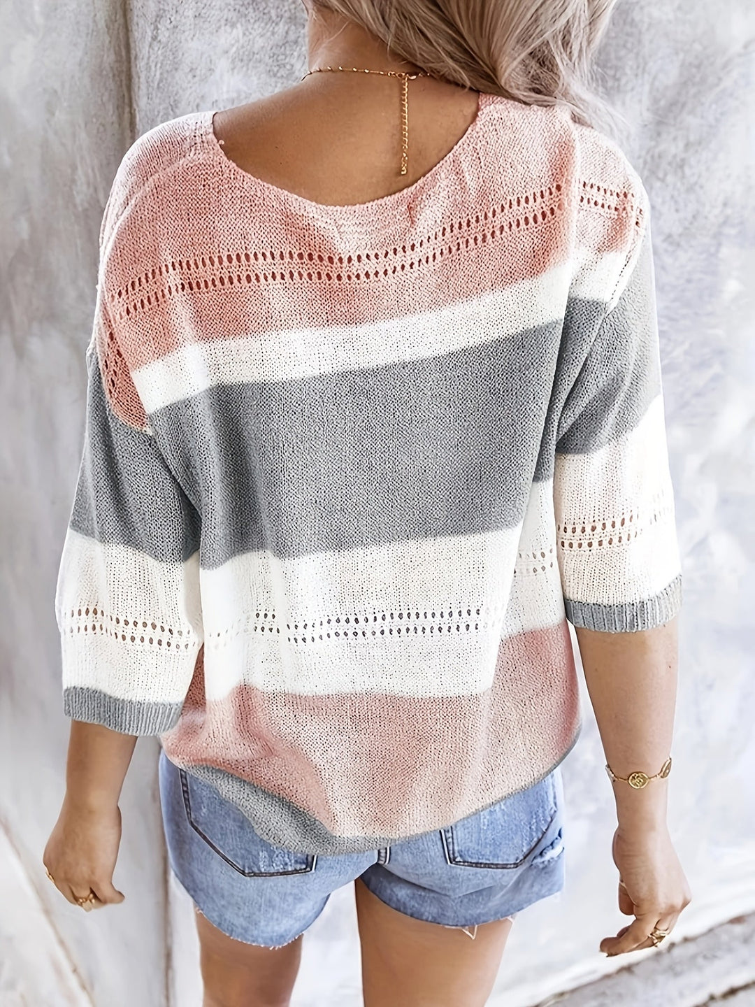 Fine Knit Women's Sweater – Soft, Light, Elegant Style for Everyday