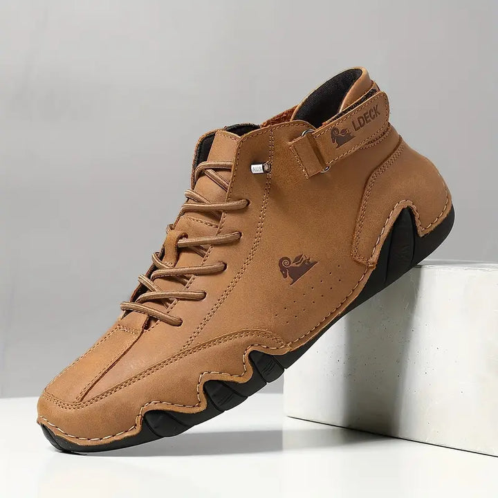 JacobNora AUS Waterproof Shoes with Rugged Design - Elena Harper
