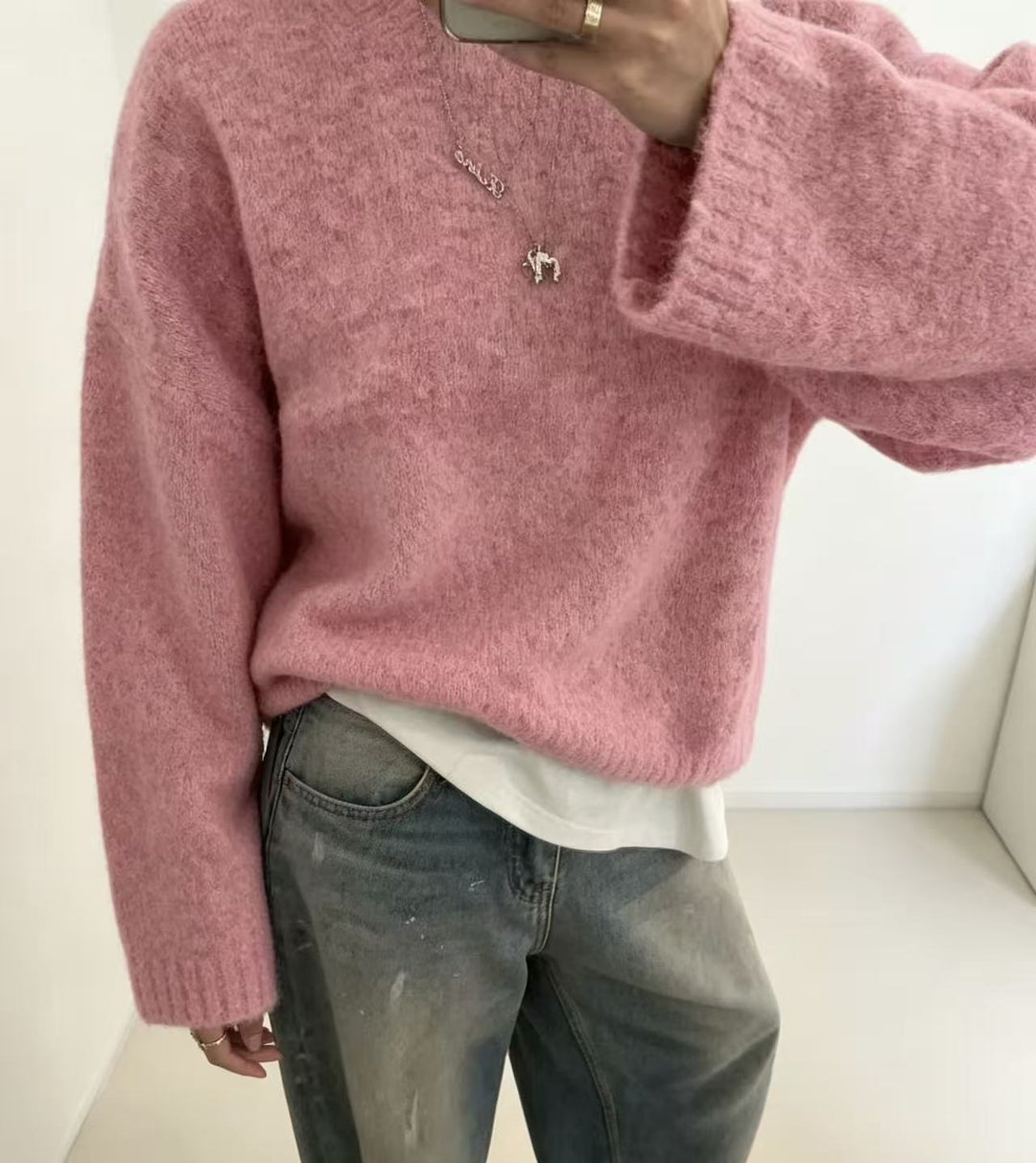 Loose Women's Knit Sweater - Soft and Easy to Wear
