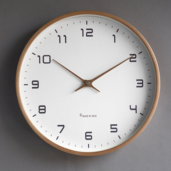 Minimalist Silent Wall Clock – Timeless, Clear, and Stylish