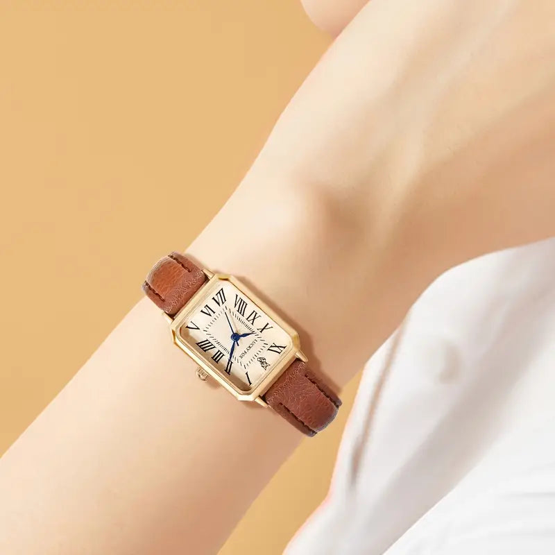 Vivelle Crest Watch Gold - Elena Harper
