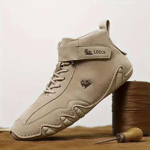 JacobNora AUS Waterproof Shoes with Rugged Design - Elena Harper