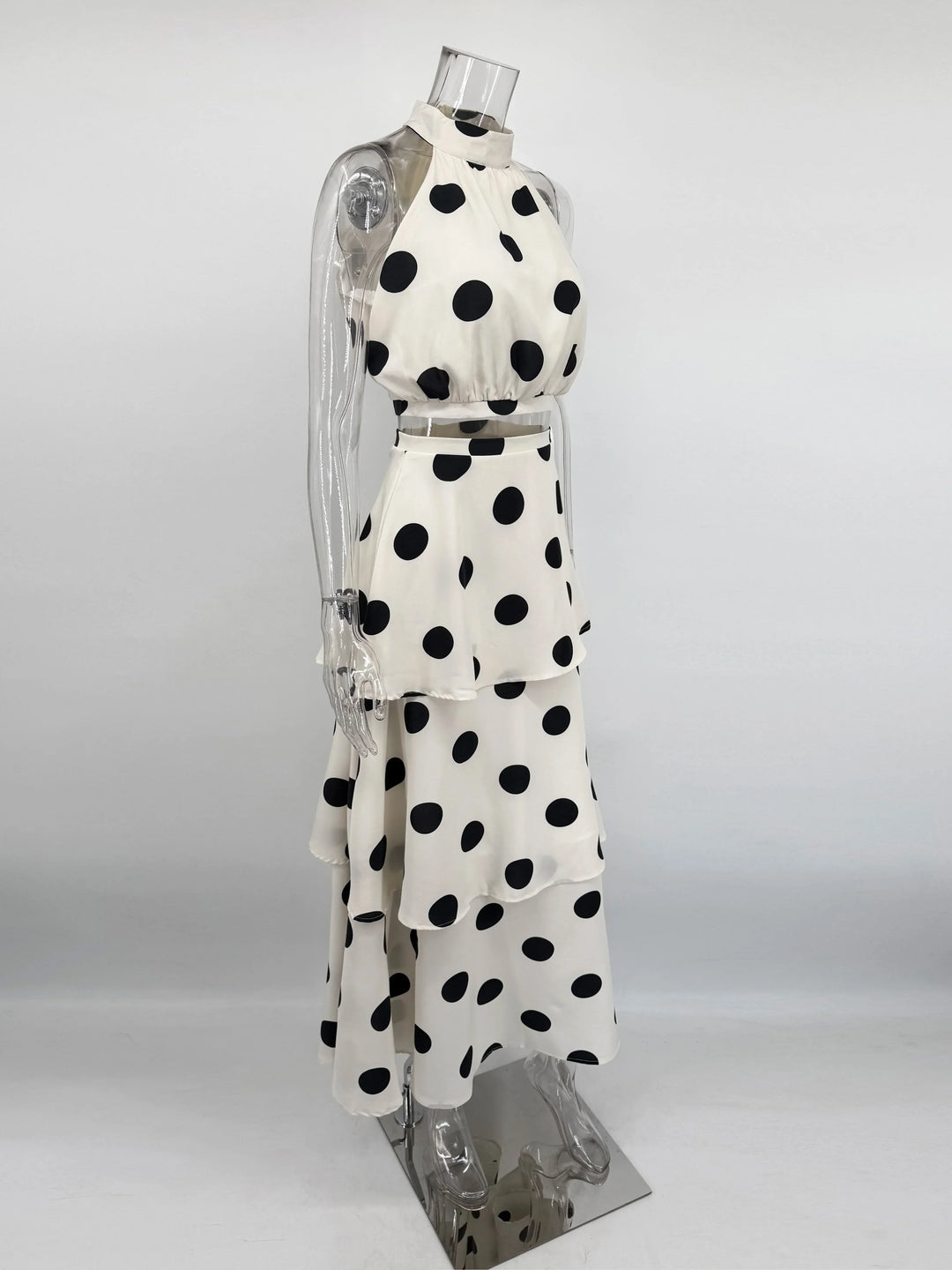 Emma & Rose Cape Town Luna polka dot set featuring timeless elegance, with a stylish dress and accessories displayed in the image.