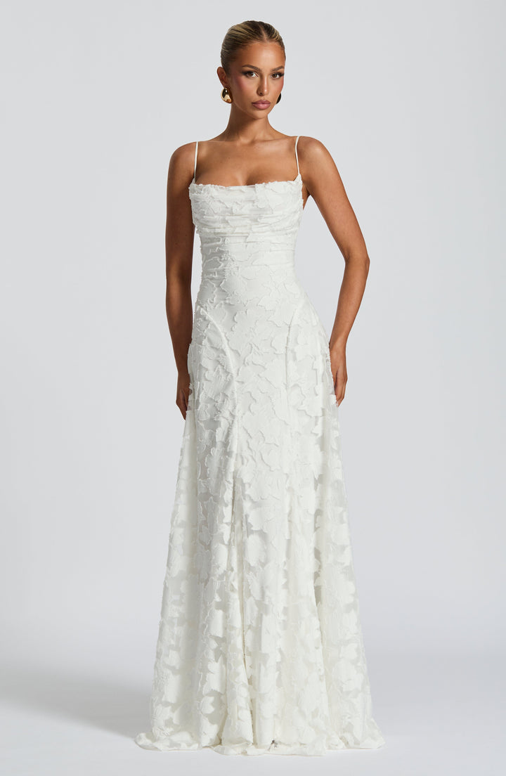 Vaynie™  |  Elegant Maxi Dress