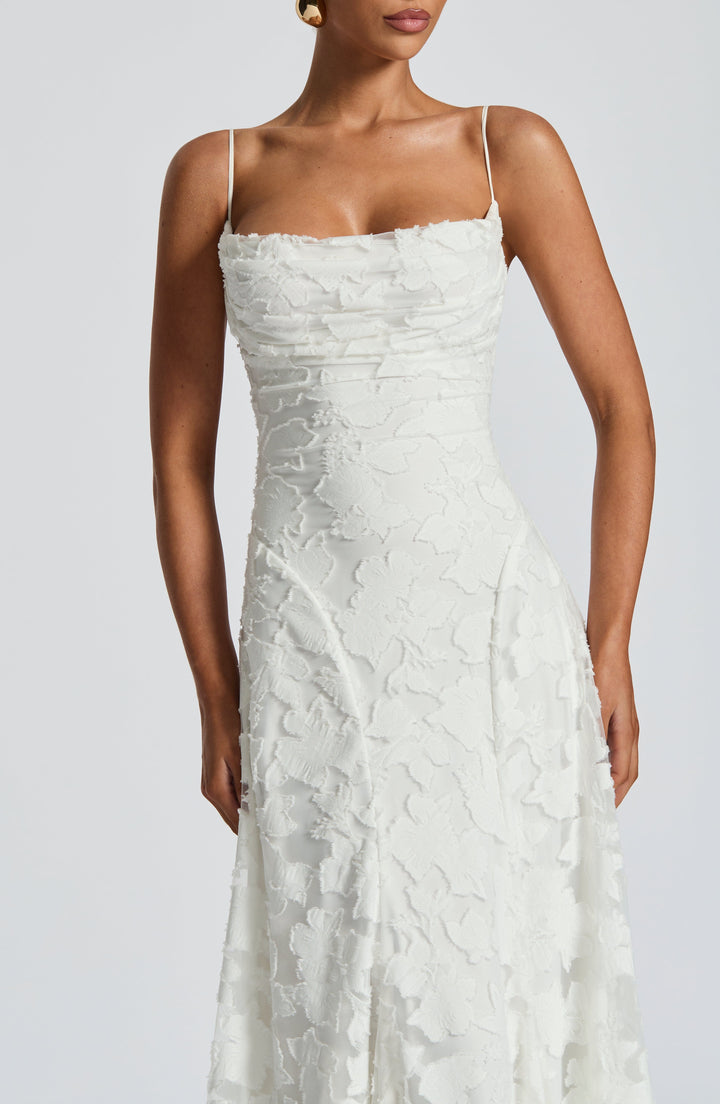 Vaynie™  |  Elegant Maxi Dress