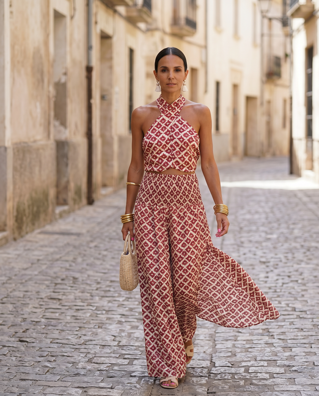 Elsa™  |  Elegant Set Off-shoulder Design