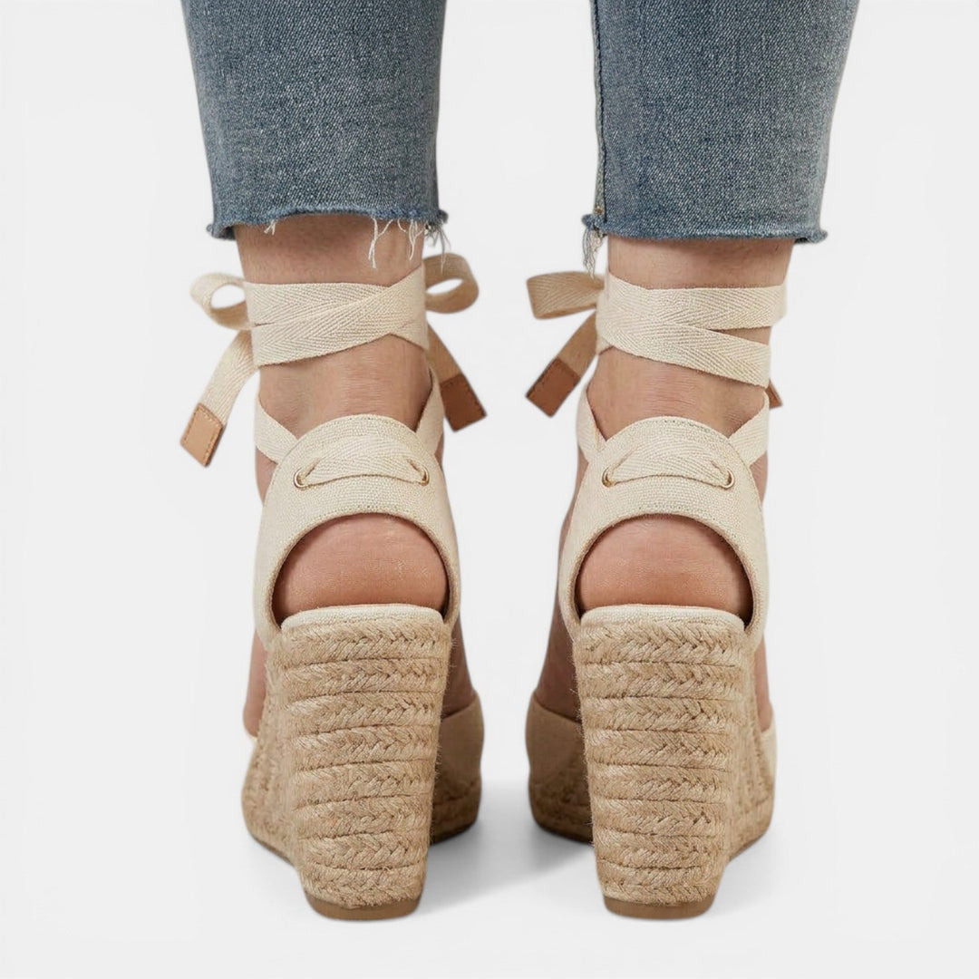 Elegant Romantic Lace Women's Heeled Sandals