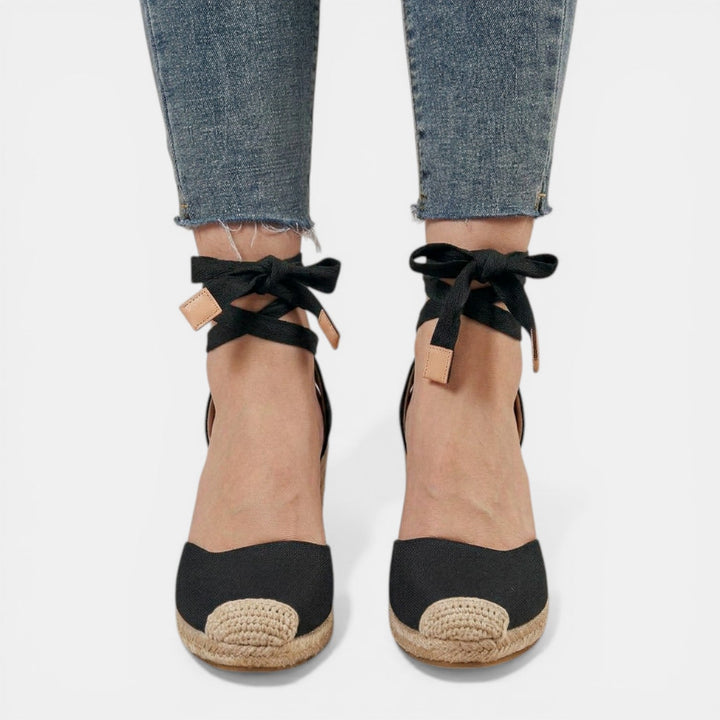 Elegant Romantic Lace Women's Heeled Sandals