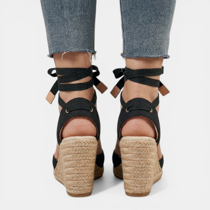 Elegant Romantic Lace Women's Heeled Sandals