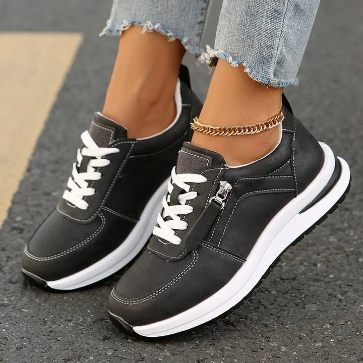 Pura | Trendy Orthopaedic Sneakers – Elegance and Well-being