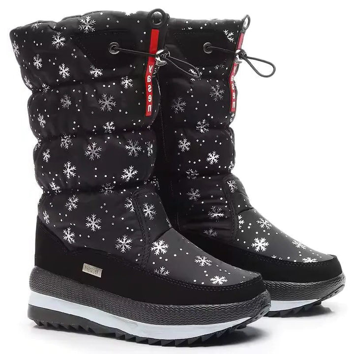Quilted Snow Boots with Trekking Sole and Zipper for Women