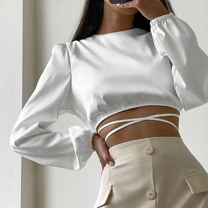 Emma - Short top with shiny satin ties