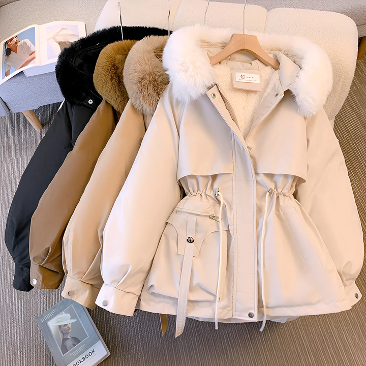 Sandrine - Elegant Short Down Jacket with Hood