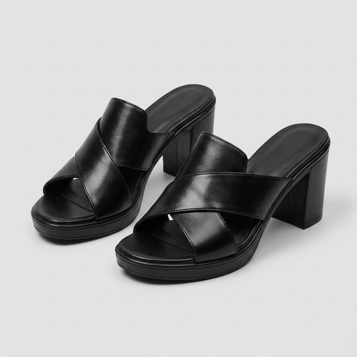 Emma & Rose Cape Town Daniela elegant and comfortable sandals with straps, showcasing a stylish open-toe design on a neutral background.