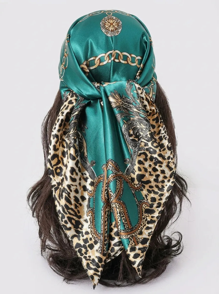 Women's Scarf with Animal Pattern