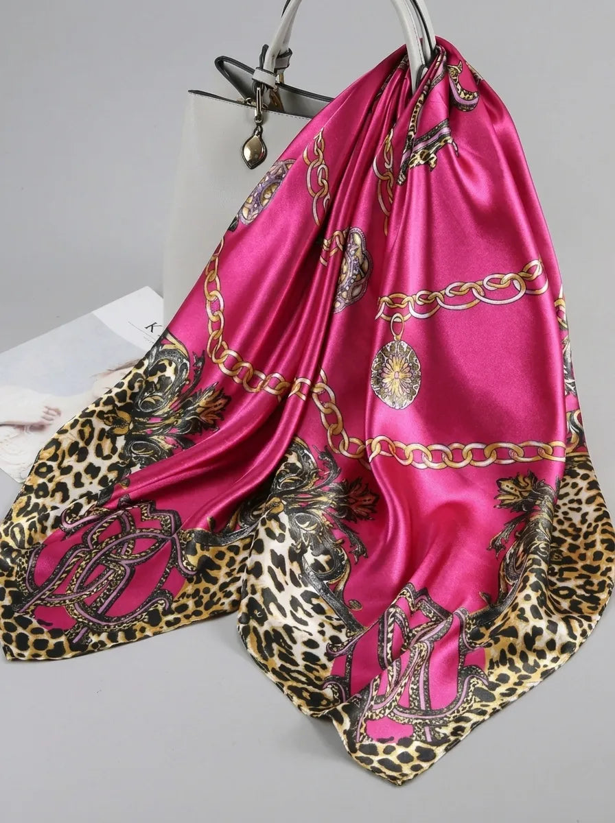 Women's Scarf with Animal Pattern