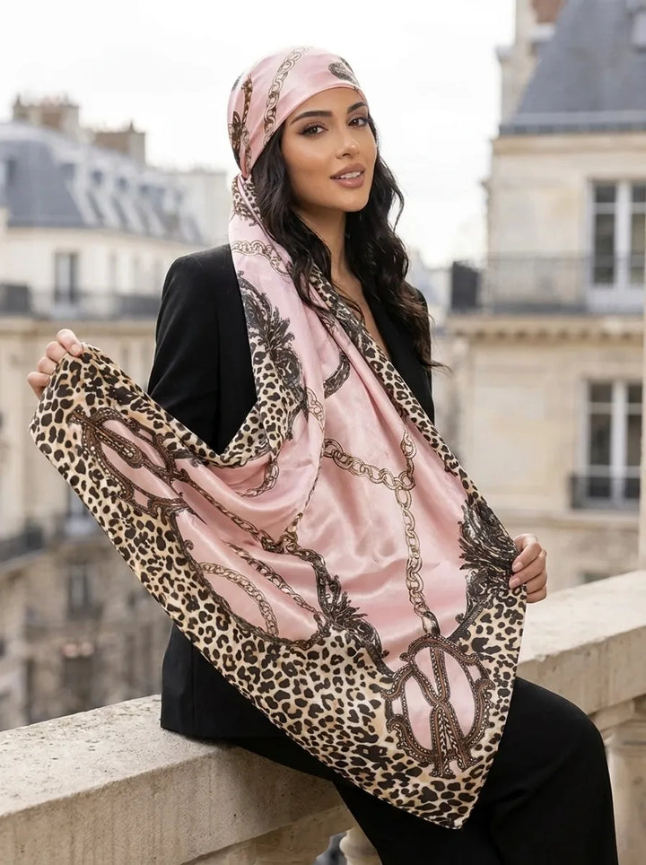 Women's Scarf with Animal Pattern