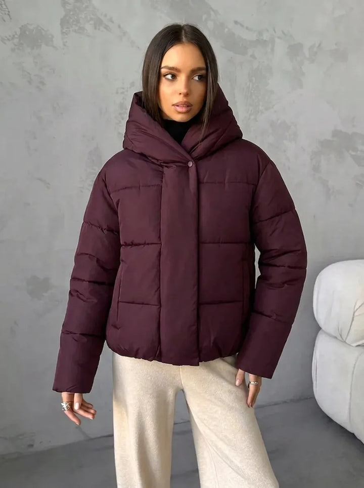 Women's Oversized Padded Jacket with Hood and Integrated Pockets