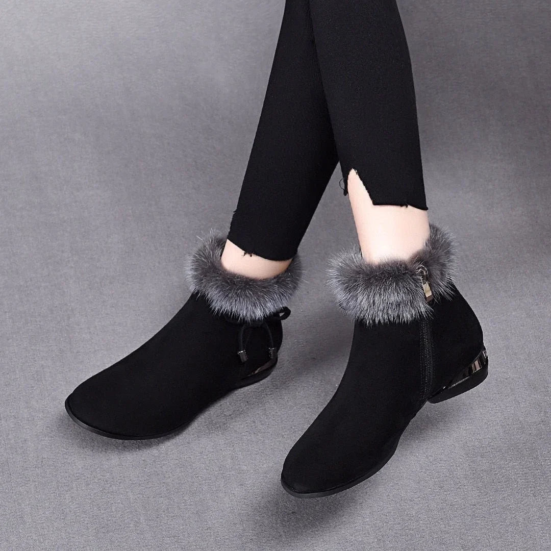 Eleganti | Winter ankle boots lined with faux fur, chic and comfortable