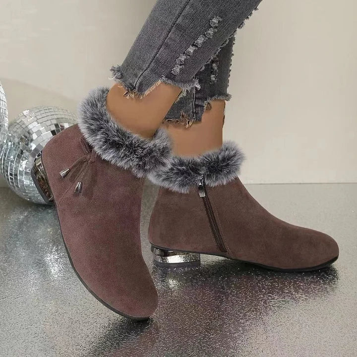 Eleganti | Winter ankle boots lined with faux fur, chic and comfortable