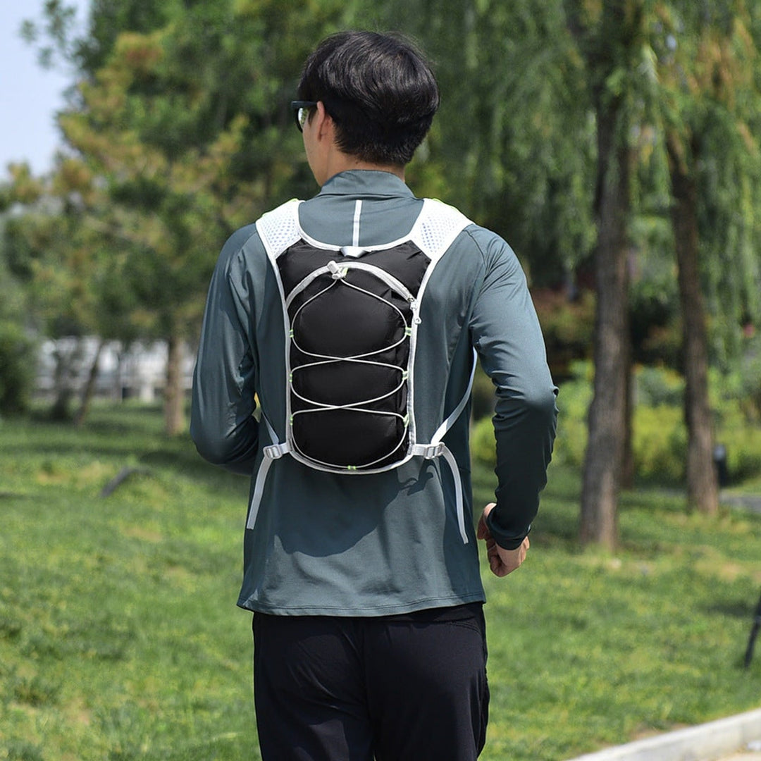Hydration Vest With Ultralight Design And Adjustable Fit Featuring Multiple Storage Options And Ergonomic Back Padding