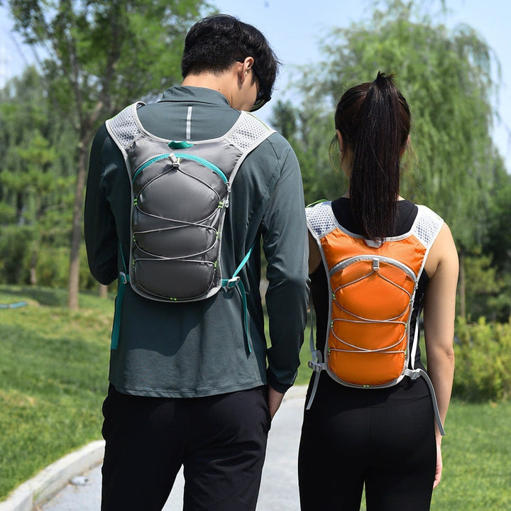 Hydration Vest With Ultralight Design And Adjustable Fit Featuring Multiple Storage Options And Ergonomic Back Padding