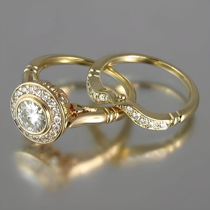 Klarisse™ Timeless Gold Ring Set by Emma & Rose Cape Town featuring elegant stacked gold rings with intricate detailing