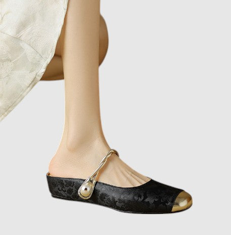 Women's Orthopaedic Low-Heeled Shoes with Mary Jane Strap for All-Day Comfort