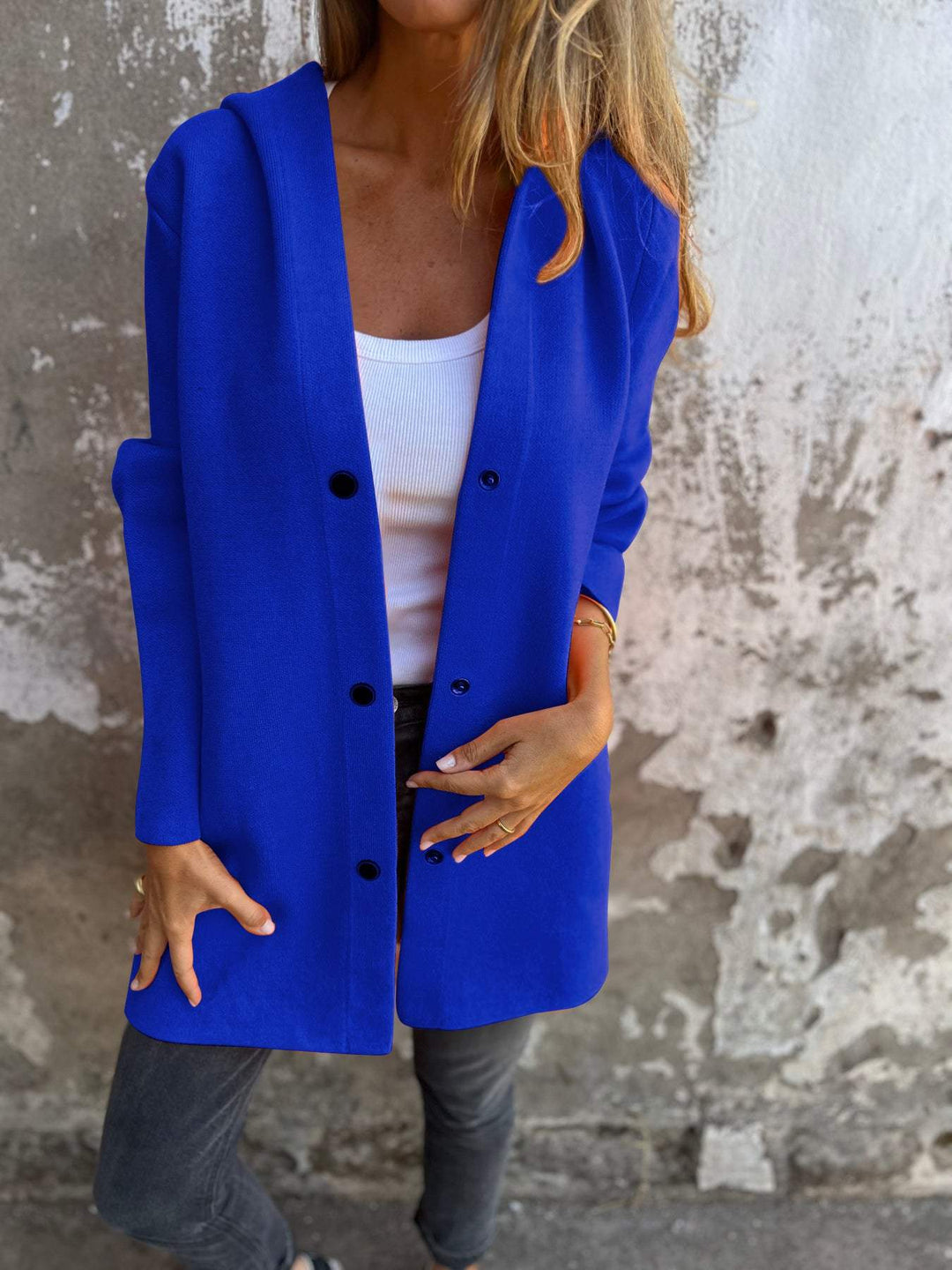 DELACROIX | LONG CHIC GILET WITH HOOD
