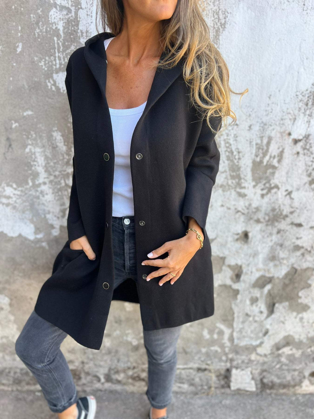 DELACROIX | LONG CHIC GILET WITH HOOD