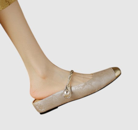 Women's Orthopaedic Low-Heeled Shoes with Mary Jane Strap for All-Day Comfort