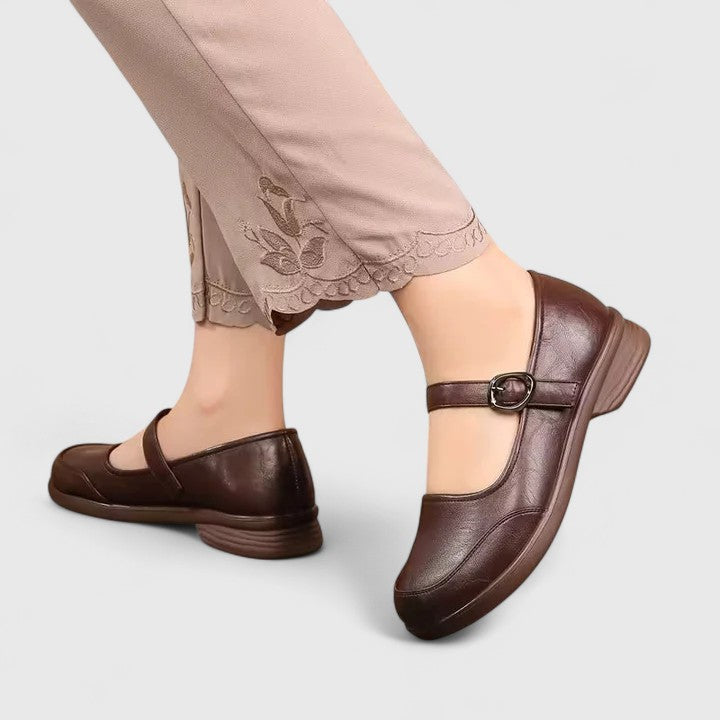 Raisa | Classic Spring Shoes with Buckle and Low Heel for Women