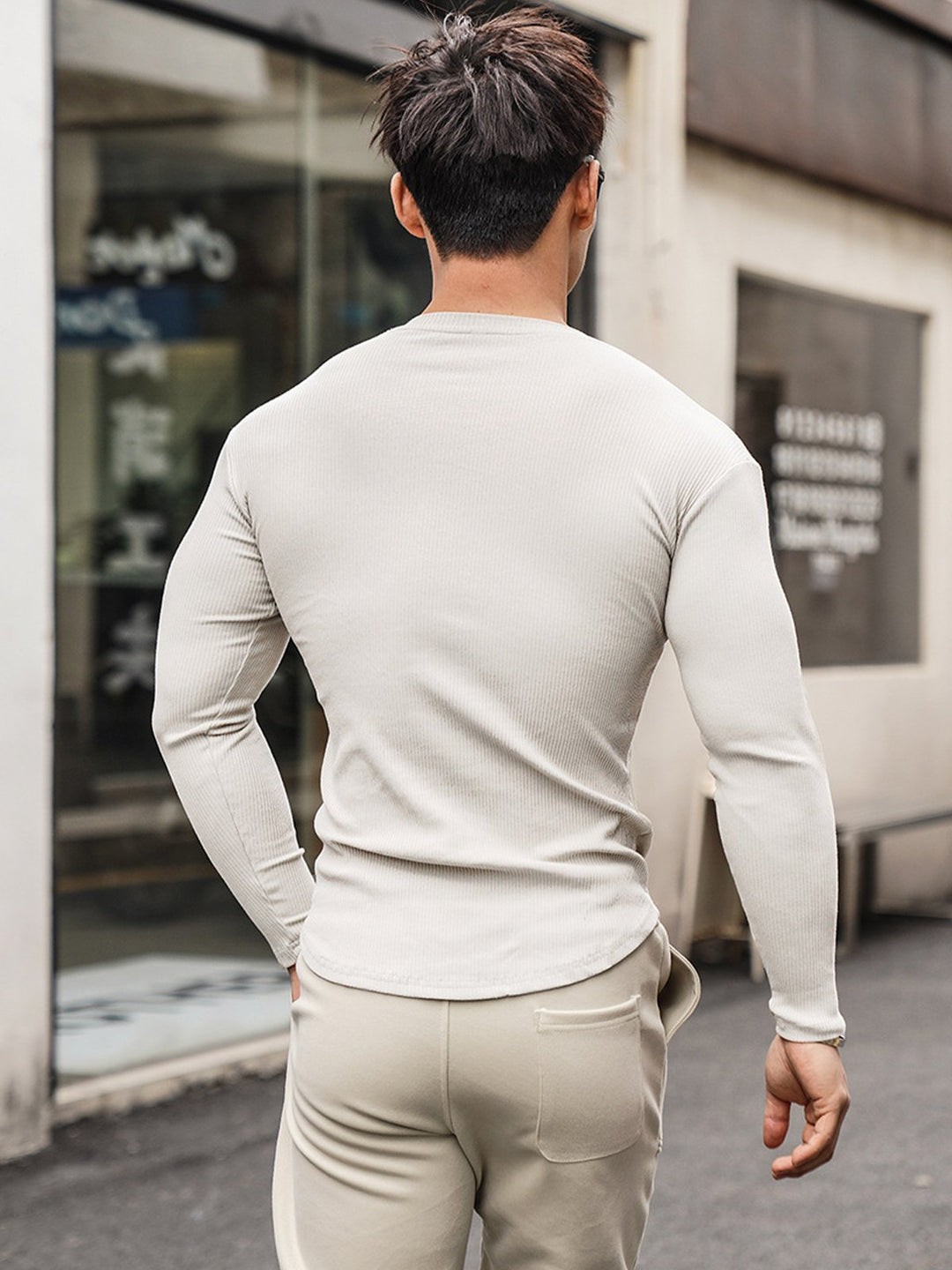 RibFlex Muscle V-Neck Long Sleeve