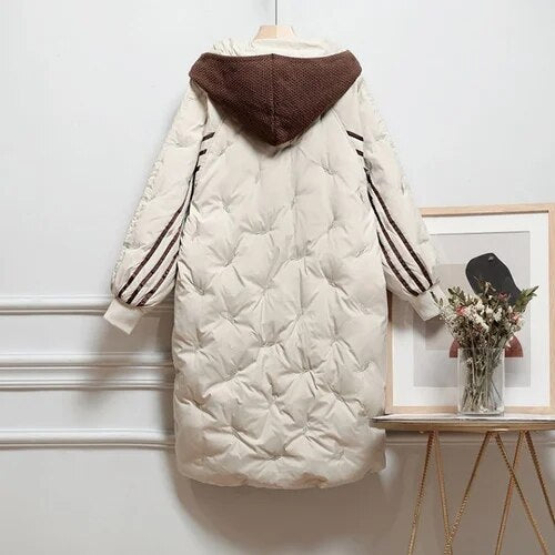 Danielle - Elegant Oversized Down Jacket with Hood