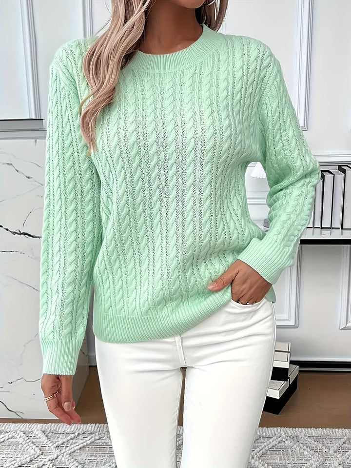 Cable Pattern Sweater with Round Neck for Women