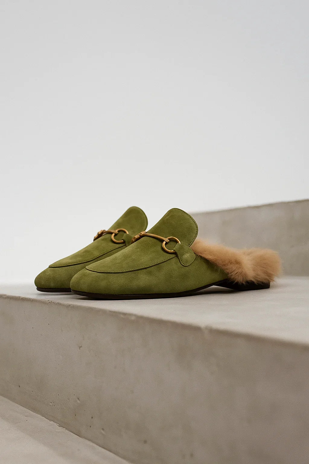 Ladies' Suede Mule Loafers with Fur Lining and Buckle