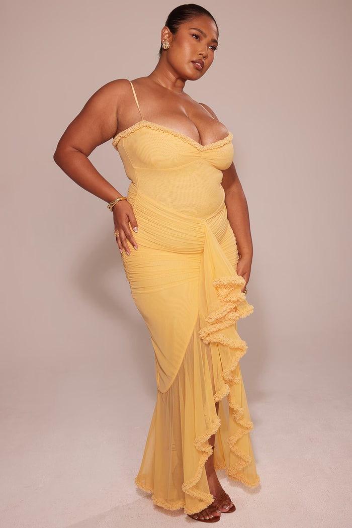 Della Vintage-inspired Ruffle Front Dress - Elena Harper